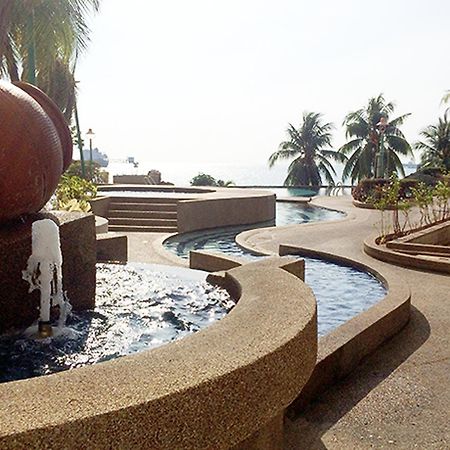 Hotel Legacy Port Dickson Buitenkant foto