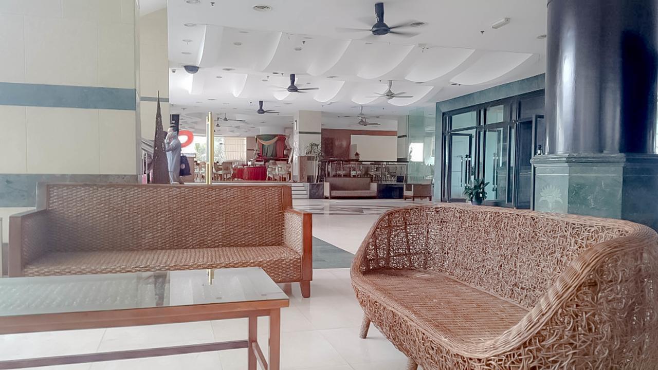 Hotel Legacy Port Dickson Buitenkant foto